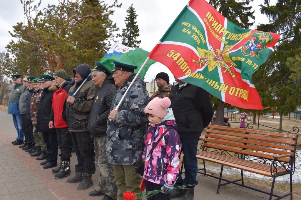 Ижемские пограничники отмечают профессиональный праздник.