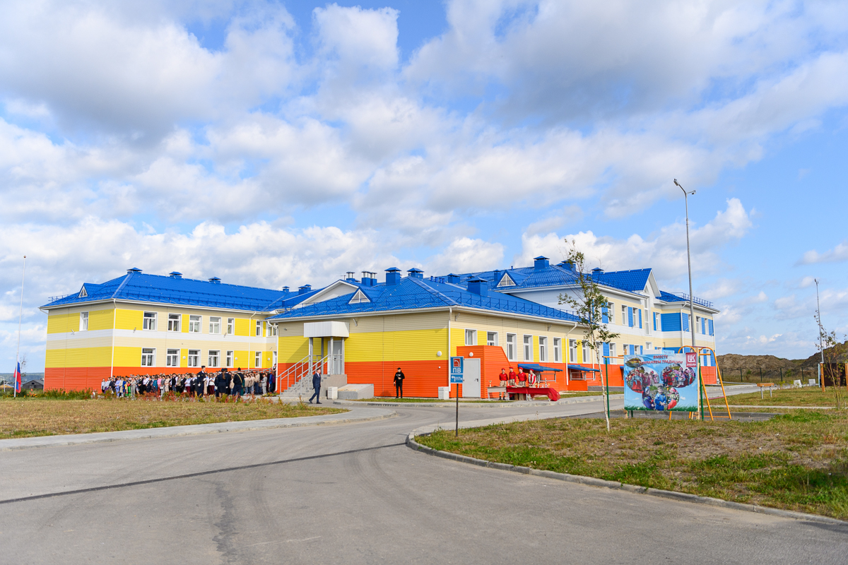 В деревне Усть-Ижма отметили День сельской школы.