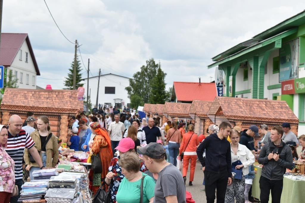 Приглашаем на праздничную ярмарку на празднике Луд.