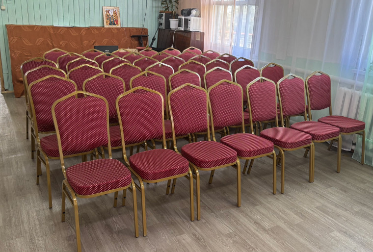 В концертном зале детской школы искусств в Щельяюре обновление. В концертном зале детской школы искусств в Щельяюре обновление.