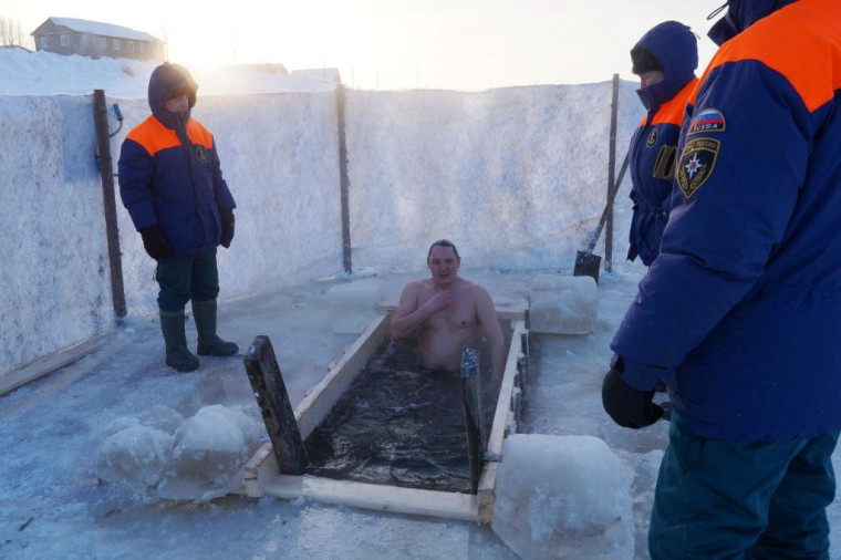 На Крещение в Ижемском районе будут оборудованы две купели. На Крещение в Ижемском районе будут оборудованы две купели.