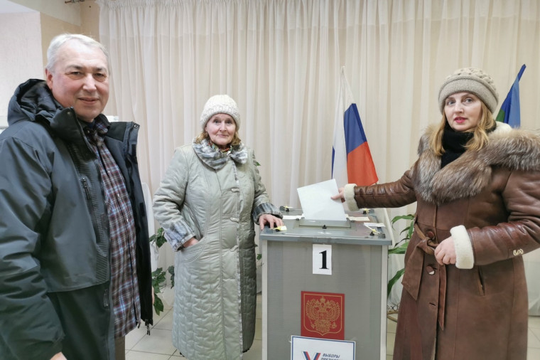 Депутат районного совета Иван Артеев принял участие в выборах Президента России. Депутат районного совета Иван Артеев принял участие в выборах Президента России.